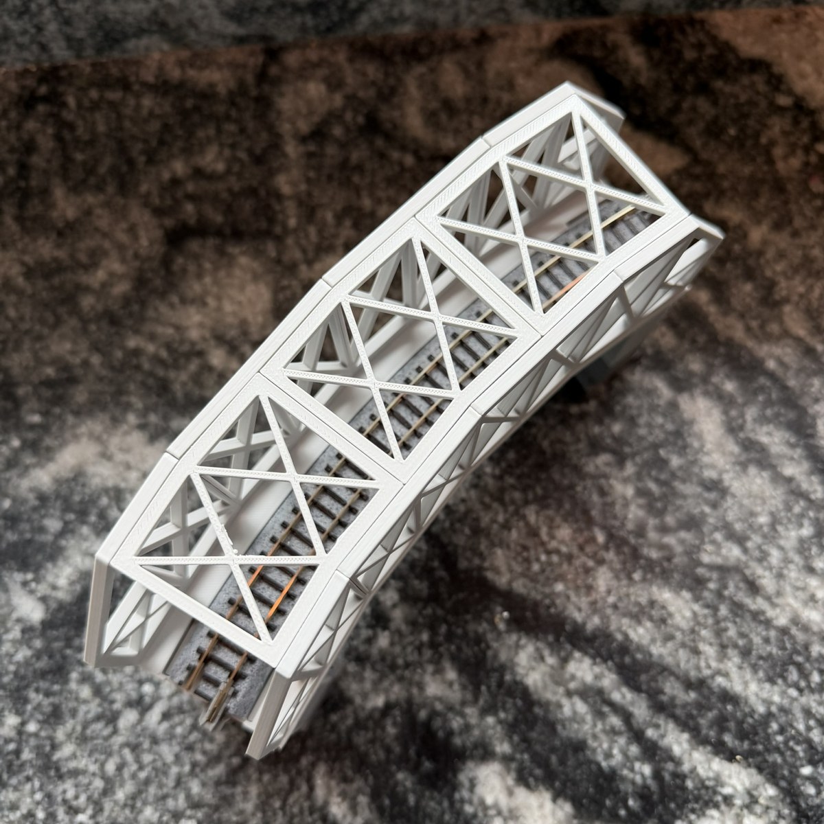 Modular Bridge, X-Beam Single Track Curved R381 / 30°, for Kato Unitrack (N scale) — photo 4