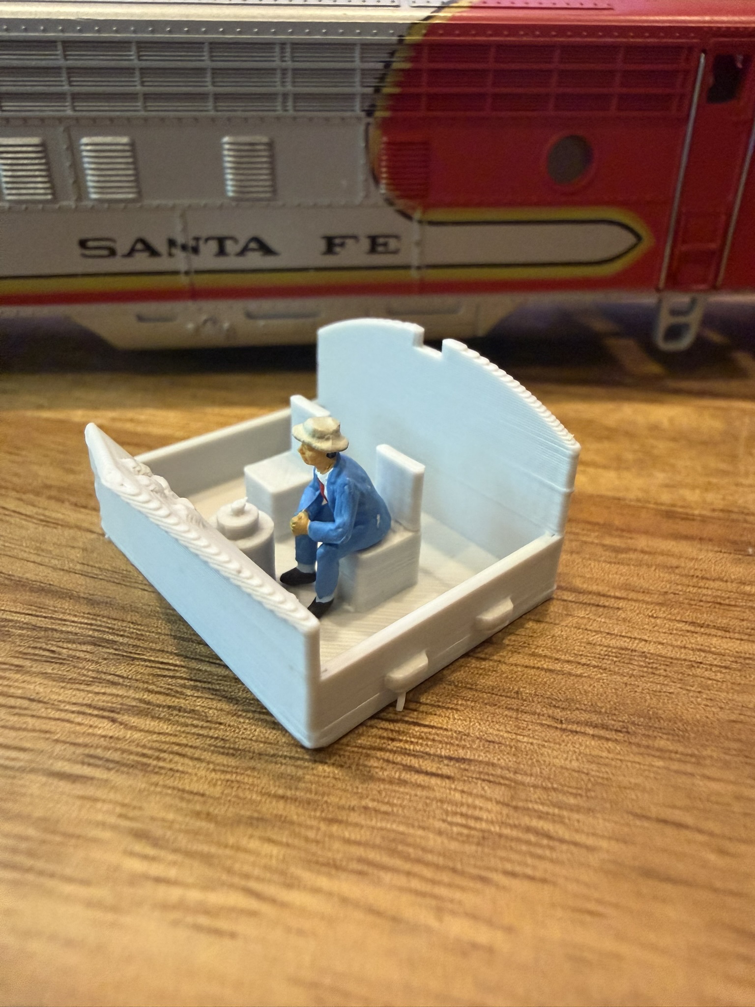 Cab Interior for F7 Locomotive (set of 2) — photo 1