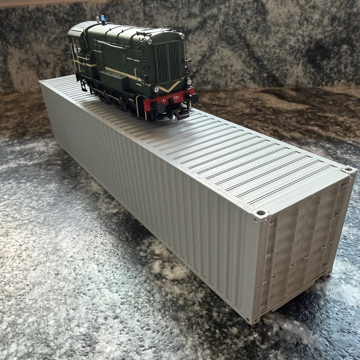 Shipping Containers, O Scale — photo 2