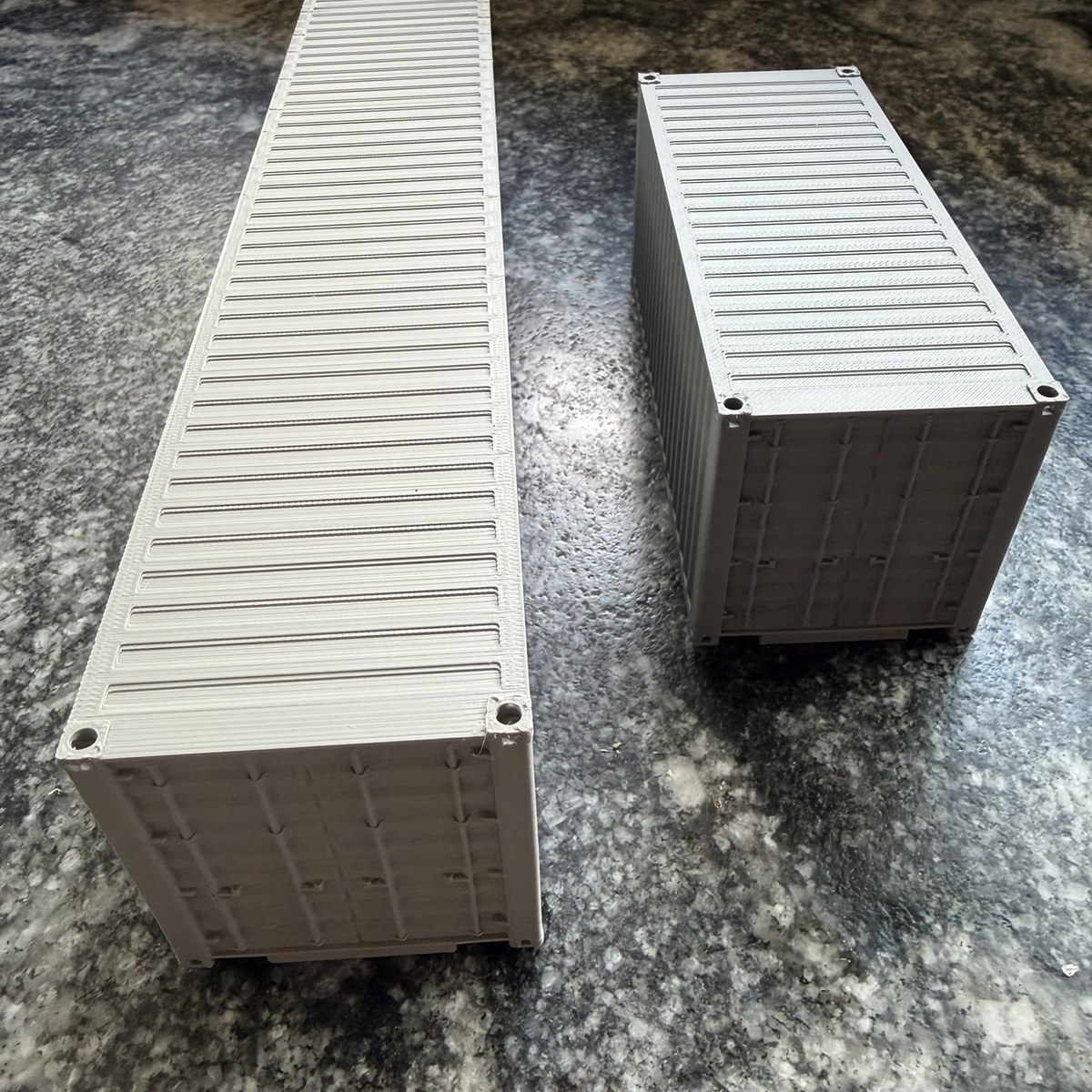 Shipping Containers, O Scale — photo 3