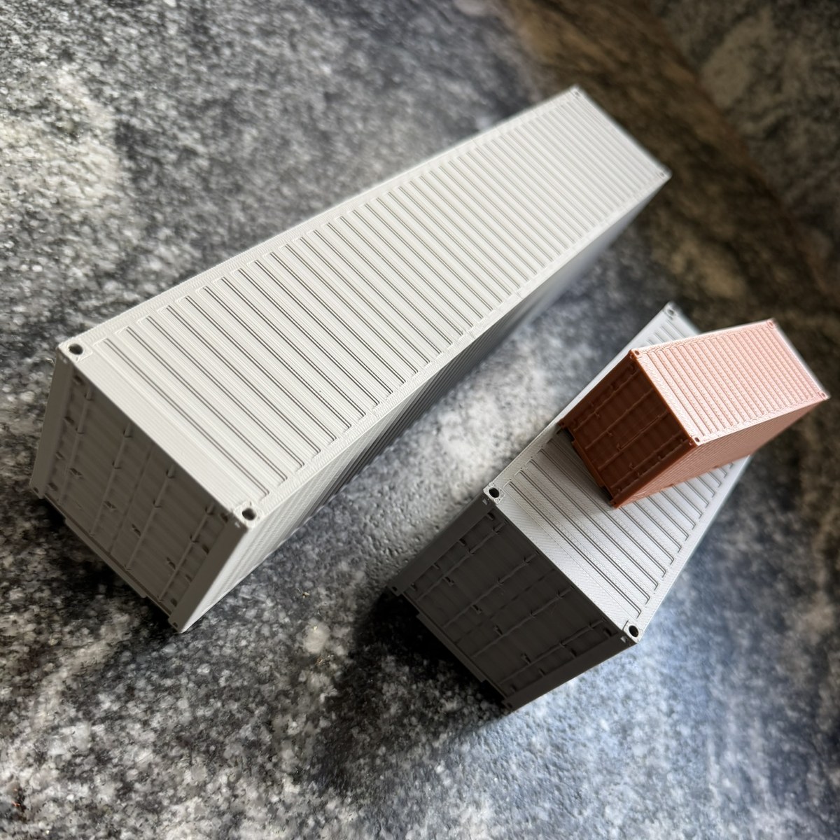 Shipping Containers, O Scale — photo 5