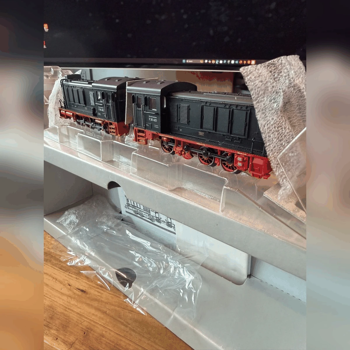 Märklin 37355 - Class V 36 Double Diesel Locomotive, DB (mfx digital, sound)