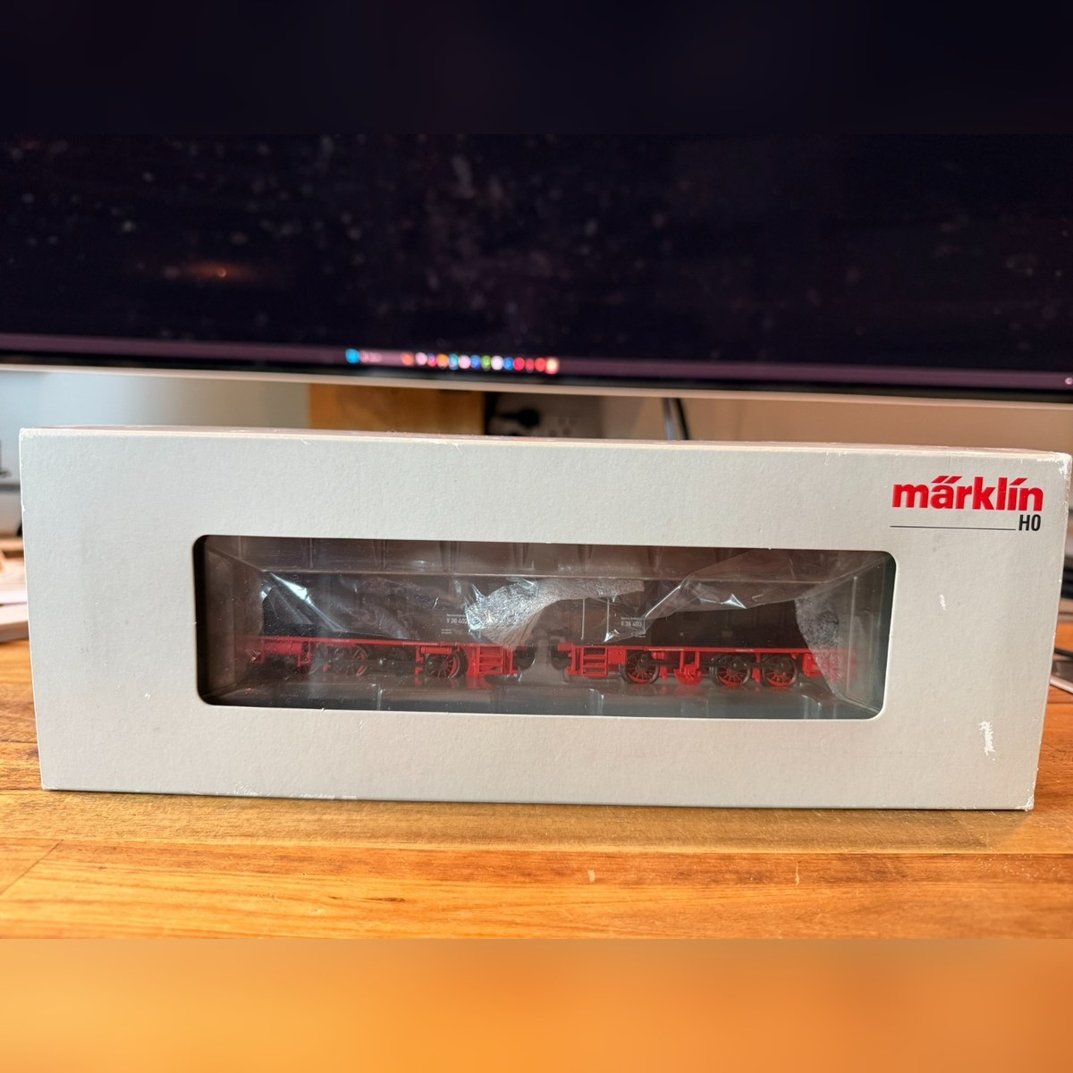Märklin 37355 - Class V 36 Double Diesel Locomotive, DB (mfx digital, sound) — photo 4