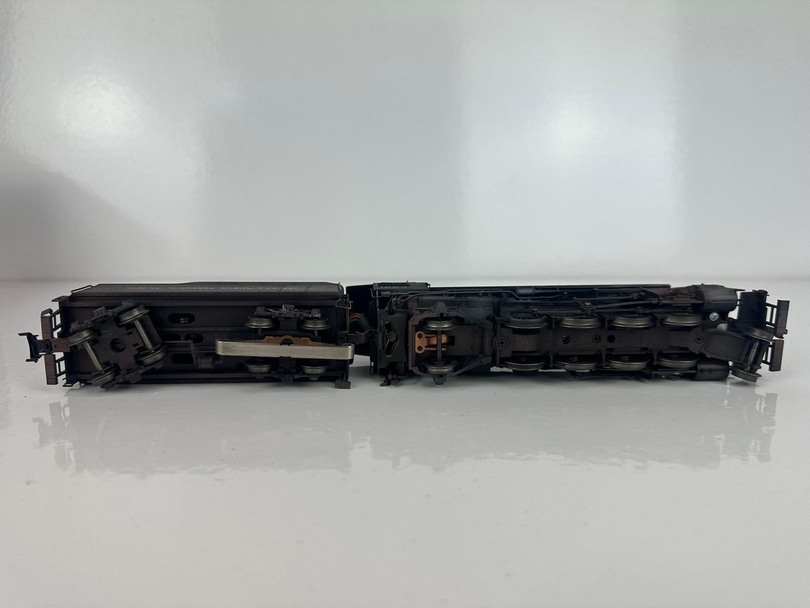 Märklin 37978 - Mikado 2-8-2 Steam Locomotive, New York Central (weathered) — photo 6