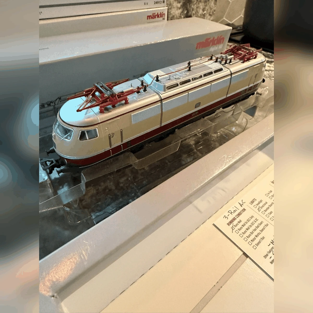 Märklin 39573 - Class E 03 TEE Electric Locomotive (digital, sound)
