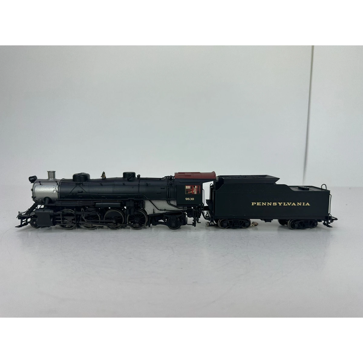 Trix 22802 - Light Mikado 2-8-2 Steam Locomotive with Tender (for Märklin AC)